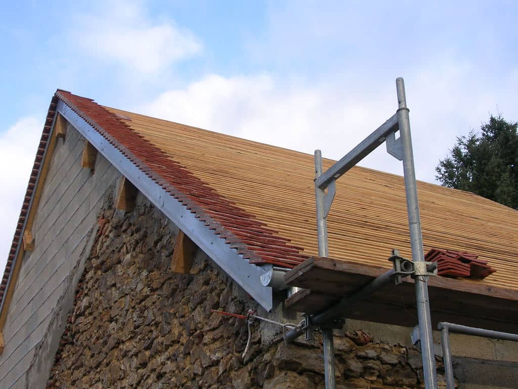 rives de toiture dans le 77 m simonard